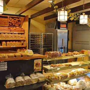 Brood- en banketbakkerij Ab van Pooij V.O.F. image 3