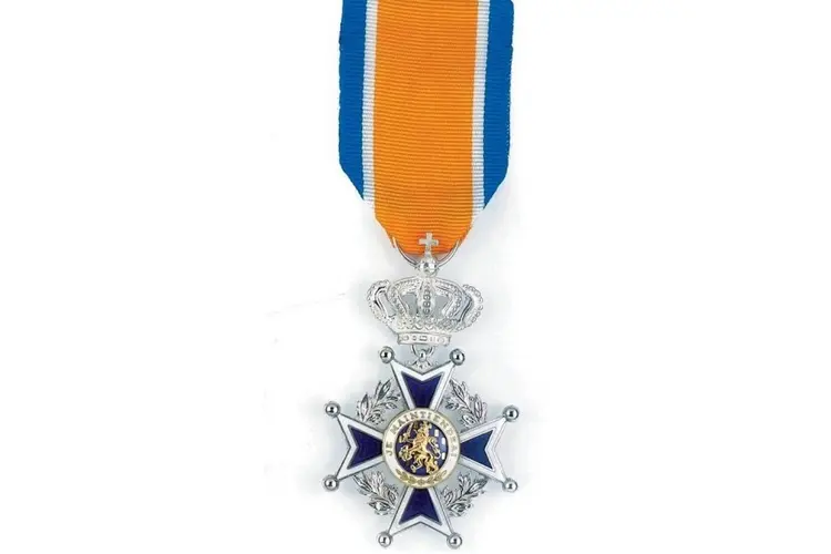 Zeven lintjes uitgereikt