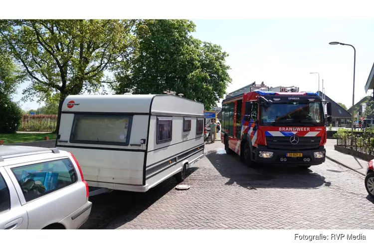 Kleine brand in caravan snel geblust door omstanders