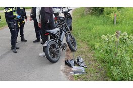 Scooter en fatbike botsen op fietspad langs A.C. de Graafweg in Opmeer
