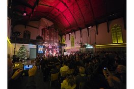 Bloemkôle feestelijk gedoopt in kerk van Berkhout