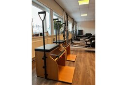 "Ontdek de Kracht van Pilates bij To Flow: Jouw Startersgids naar een Gezonder Leven"