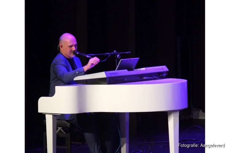 Alexander Broussard brengt persoonlijke solo voorstelling ‘Una Storia Italiana ’ naar ‘t Kerkhuys Spanbroek