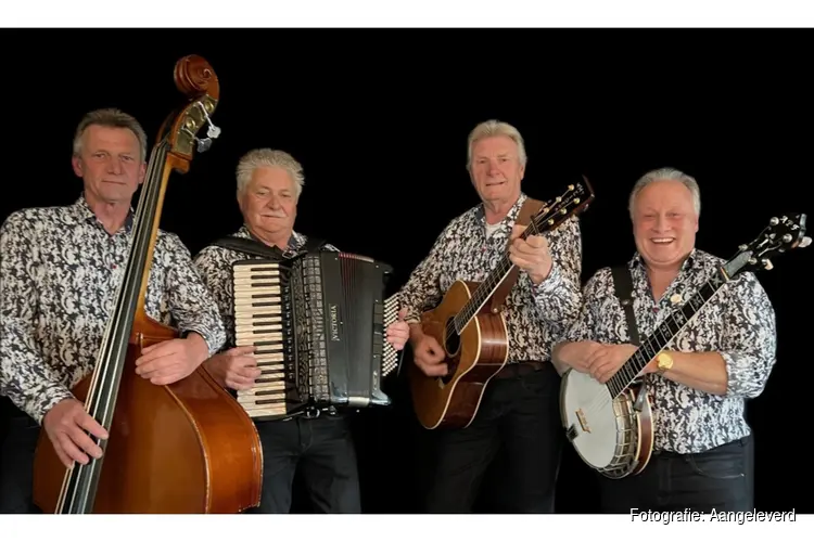 Stroatklinkers naar Hoogwoud